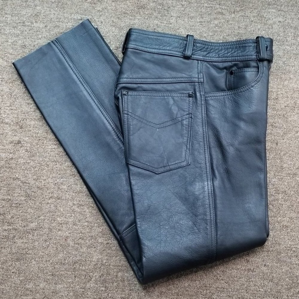 NWT Extra Small Black Women's Leather Jeans - Size 26 (XS)